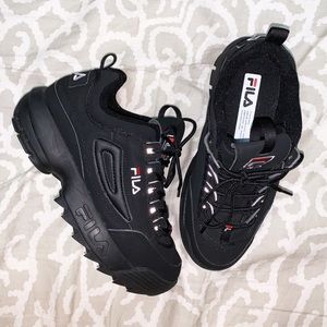 Black Fila Disruptors Trainers